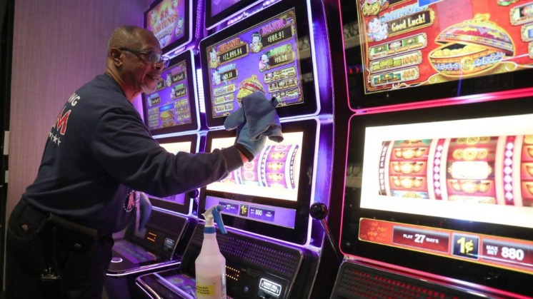 Are the odds better at live casinos? Live casino